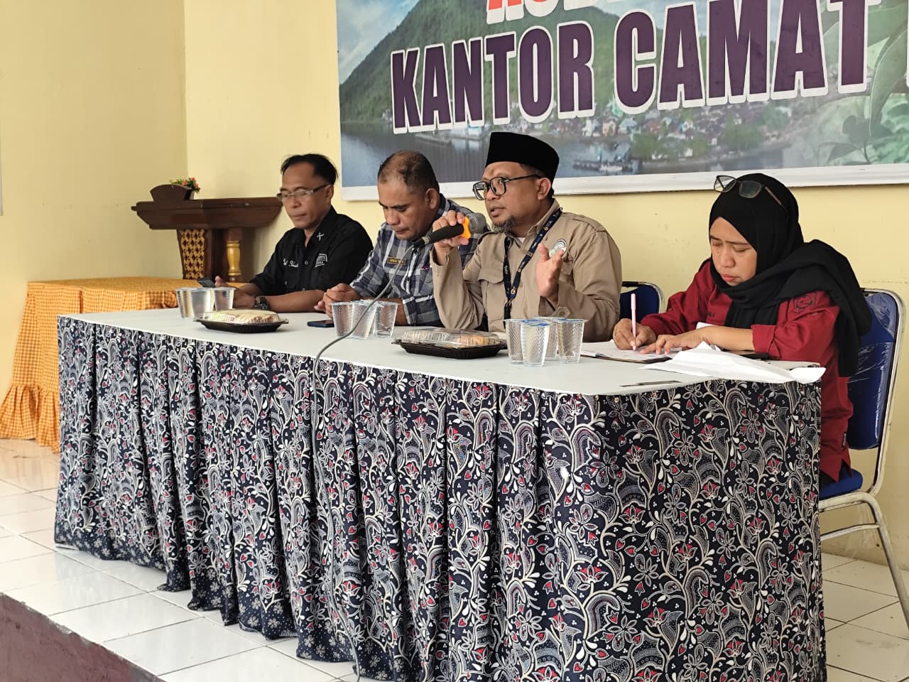Dinas Koperasi dan UKM Kota Ternate Lanjutkan Program "Kamis Menyapa" di Pulau Moti